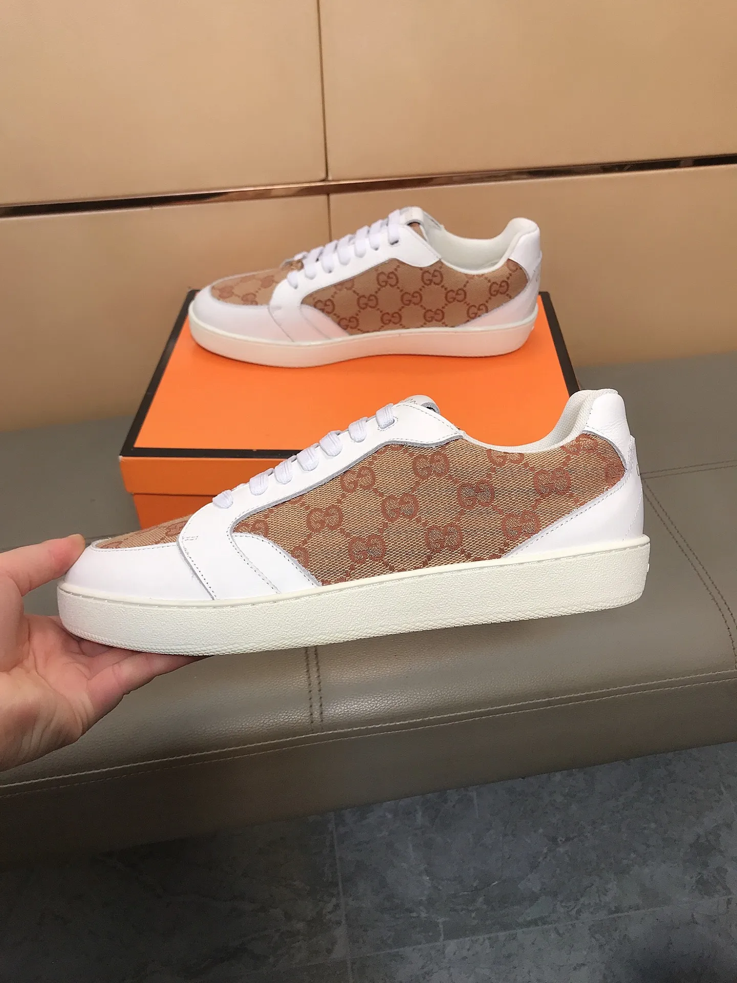 Men's Men's Shoes 230 ⌚️⌚️[GUCCI] Gucci men's casual shoes are absolutely popular 🔥The ultimate matching item for trendy men! Irresistible charm of super texture, the main recommendation, the upper is made of high-quality cowhide with printed fabrics, sheepskin feet, wear-resistant rubber sole, noble and elegant! Extremely comfortable🎁🎁You can be as handsome as you want💪 Size: 38-44!